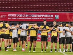 天博综合体育-爱心足迹：世俱杯球员参与各类慈善活动的纪实与成效展示